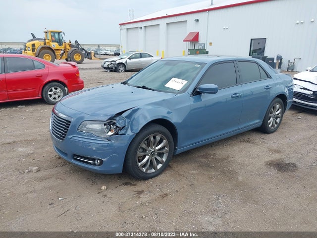Chrysler 300 300s 2014 2C3CCAGG3EH273728 Image 2