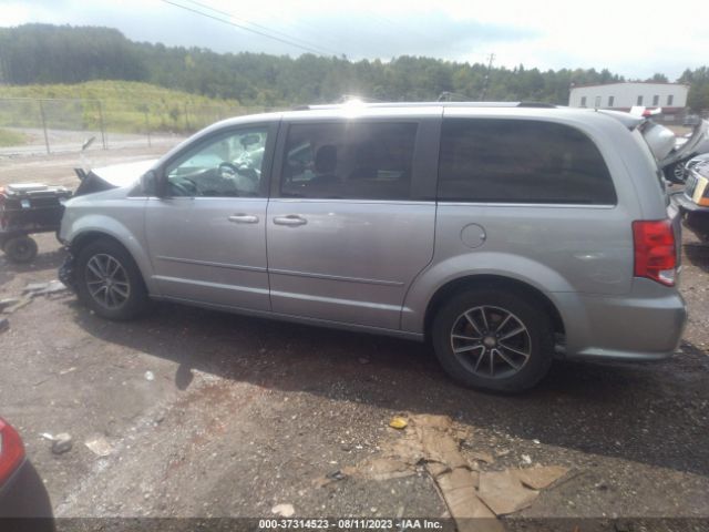 2C4RDGCG1HR761117 Dodge Grand Caravan Sxt