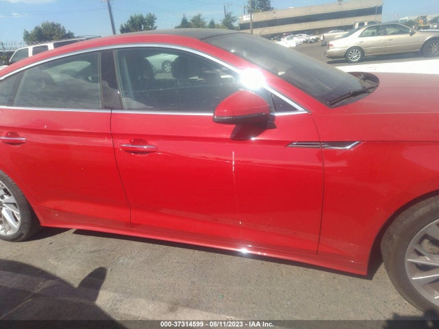 WAUCBCF59NA032598 Audi A5 Sportback Premium Plus