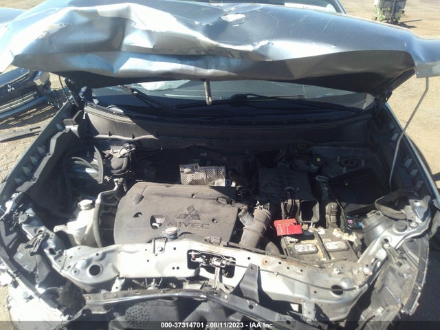 JA4AP3AU2GZ029146 Mitsubishi Outlander Sport 2.0 Es