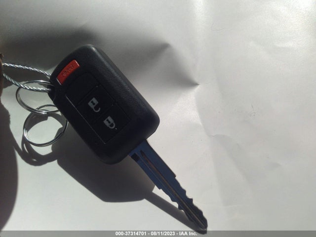 JA4AP3AU2GZ029146 Mitsubishi Outlander Sport 2.0 Es