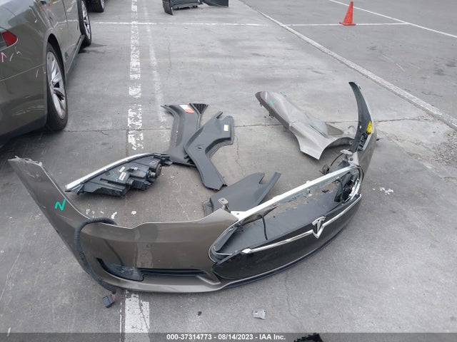 Tesla Model S 90d/70d/75d/60d/85d 2016 5YJSA1E25GF133418 Image 3