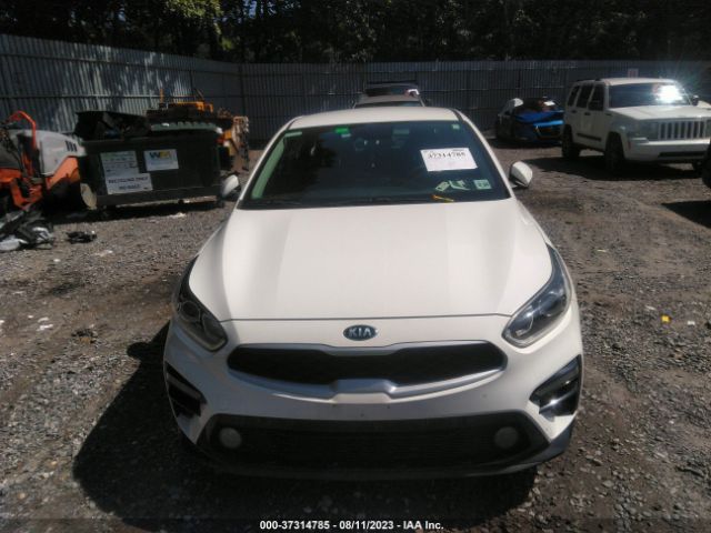 3KPF24AD7KE087063 KIA Forte Lxs