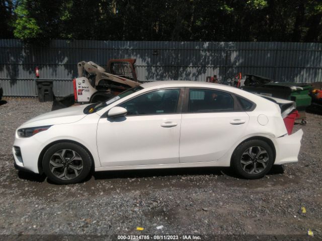3KPF24AD7KE087063 KIA Forte Lxs