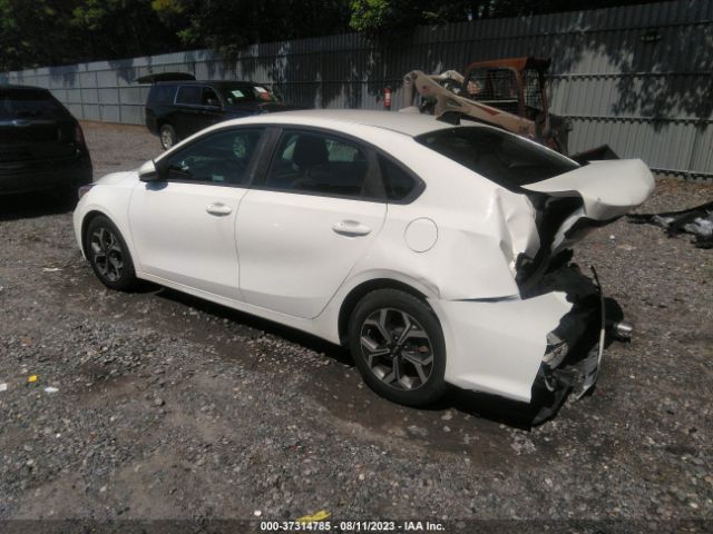 3KPF24AD7KE087063 KIA Forte Lxs