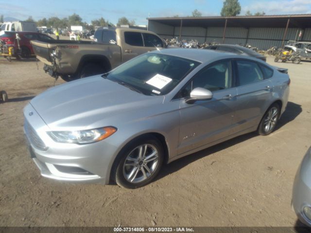 3FA6P0LU5JR221590 Ford Fusion Hybrid Se