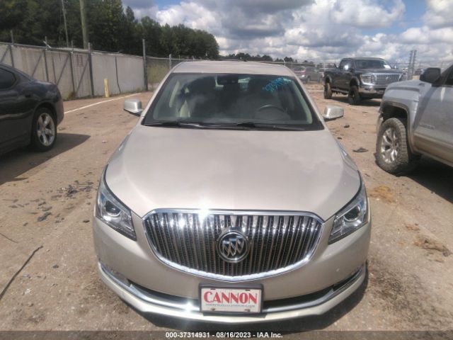 1G4GB5G33GF155201 Buick Lacrosse Leather