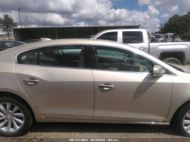 1G4GB5G33GF155201 Buick Lacrosse Leather