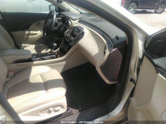 1G4GB5G33GF155201 Buick Lacrosse Leather