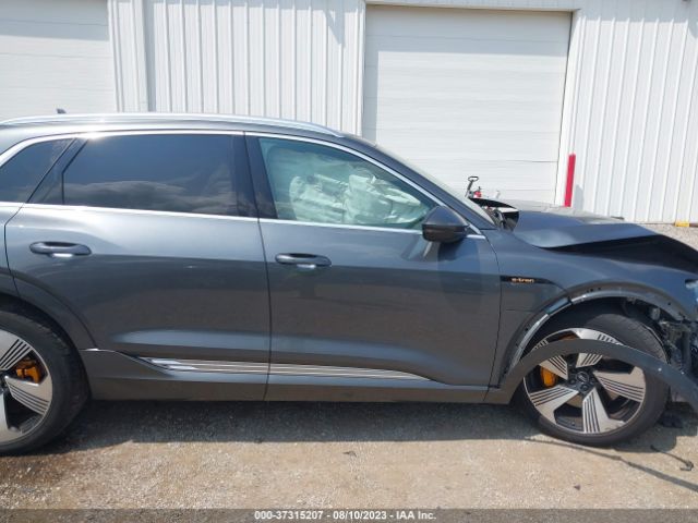 WA1VAAGE9KB006830 Audi E-tron Prestige