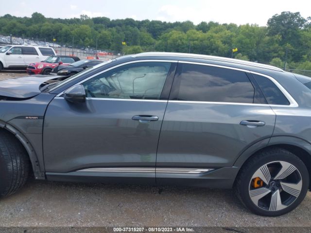 WA1VAAGE9KB006830 Audi E-tron Prestige