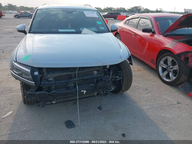 3VV4B7AX2KM018548 Volkswagen Tiguan Sel Premium
