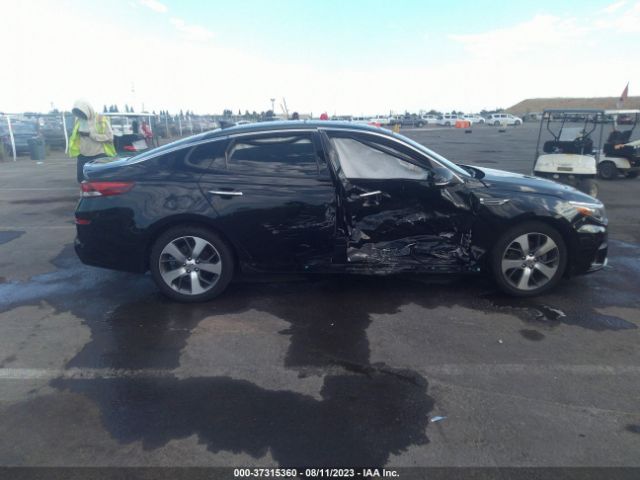 5XXGT4L35KG366055 KIA Optima S