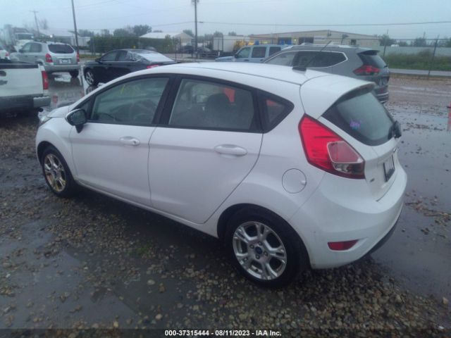 3FADP4EJ3FM123664 Ford FIESTA SE