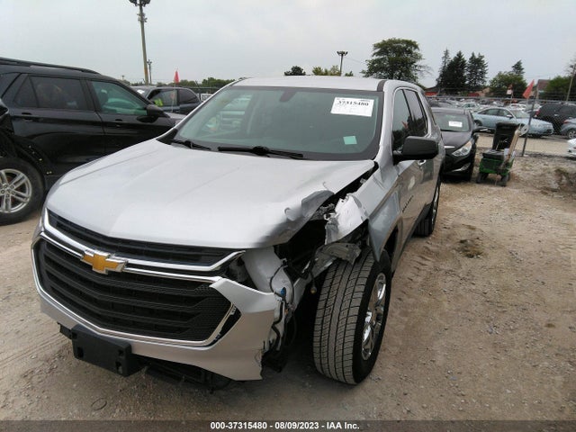 Chevrolet Traverse Ls 2018 1GNERFKWXJJ122660 Image 2