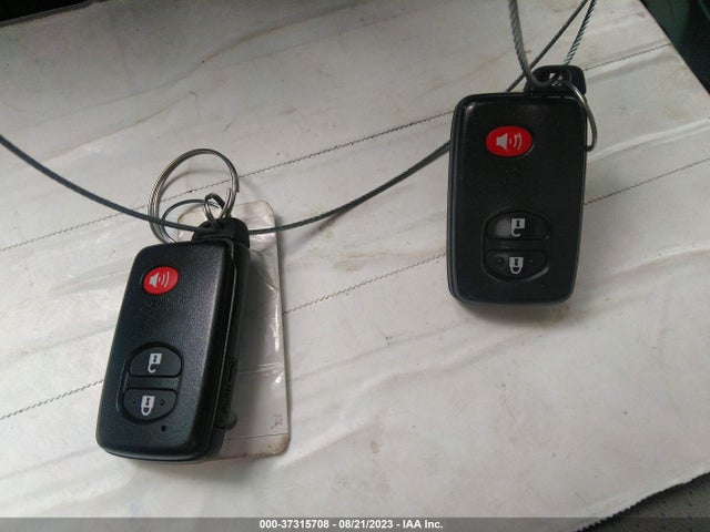 Toyota Prius Four 2015 JTDKN3DU0F1899762 Image 3