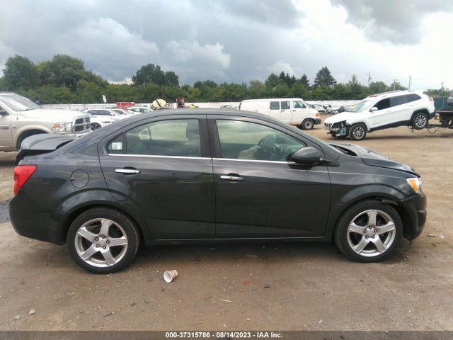 Chevrolet SONIC LTZ 2014 1G1JE5SB4E4189519 Image 13