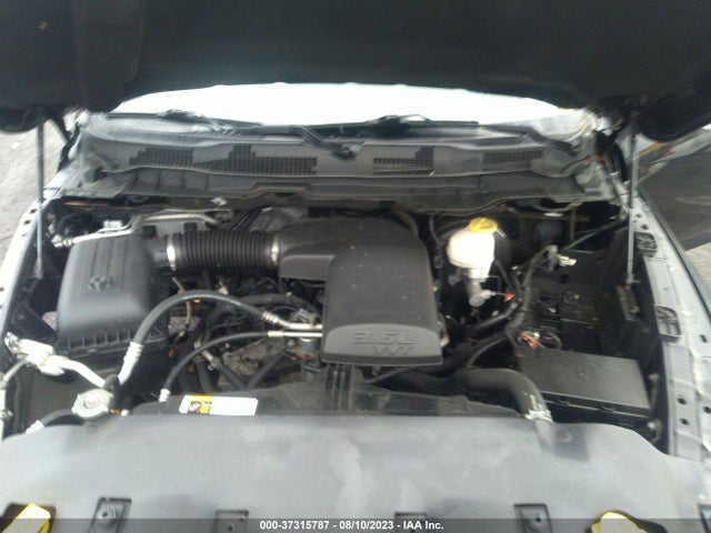 2019 RAM 1500 CLASSIC VIN: 1C6RR7GG4KS619045