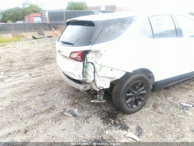 Chevrolet EQUINOX LT 2018 2GNAXJEV2J6319734 Image 4