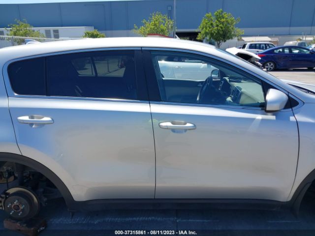 KNDPM3AC6H7112138 KIA Sportage Lx