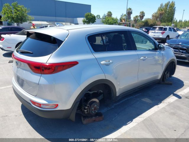 KNDPM3AC6H7112138 KIA Sportage Lx