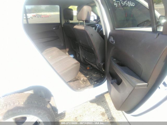 2GKFLNE38G6113959 GMC Terrain Sle