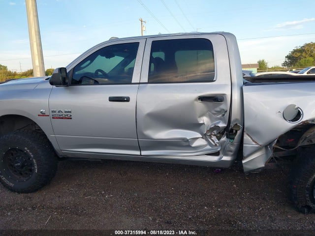 2016 RAM 2500 TRADESMAN VIN: 3C6UR5CL1GG167460