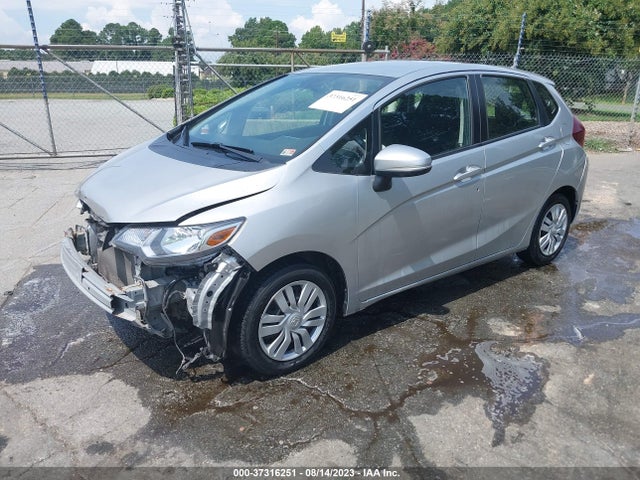 Honda FIT LX 2016 JHMGK5H51GX011031 Image 2