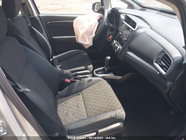 Honda FIT LX 2016 JHMGK5H51GX011031 Image 5