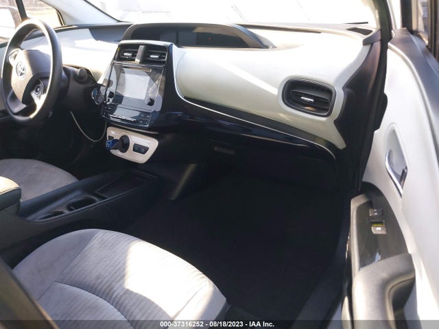 Toyota Prius Two 2016 JTDKBRFU0G3523030 Image 12