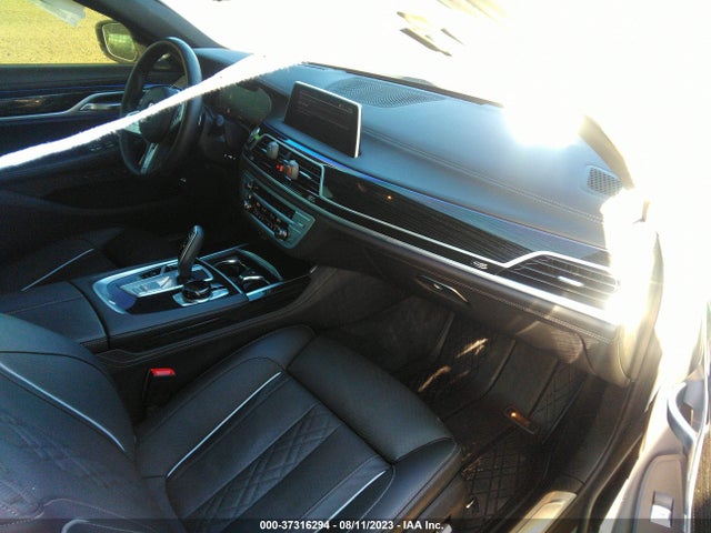 BMW 7 Series 750i Xdrive 2022 аукцион фото