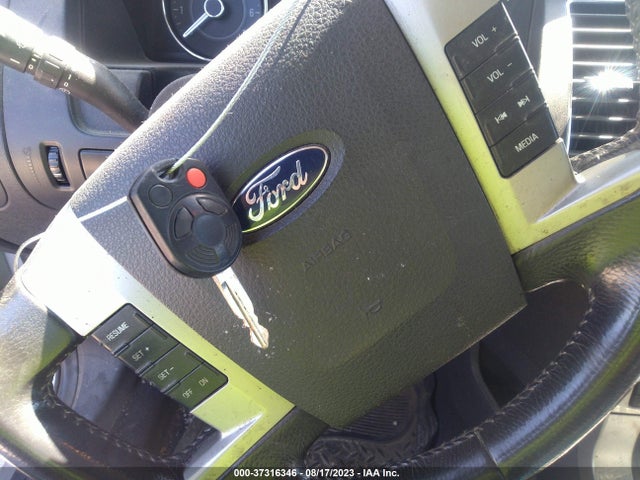 2009 FORD FLEX SEL VIN: 2FMDK52CX9BA14267