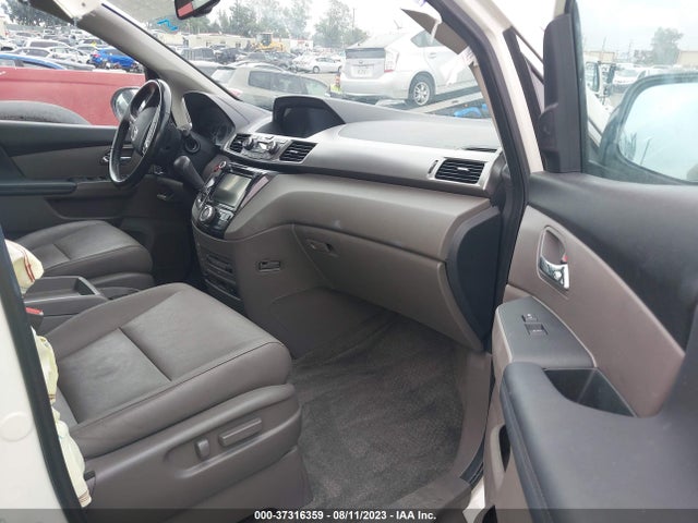 Honda Odyssey Touring 2016 5FNRL5H95GB105014 Image 11
