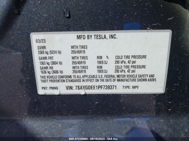 Tesla Model Y Long Range 2023 7SAYGDEE1PF739371 Image 9