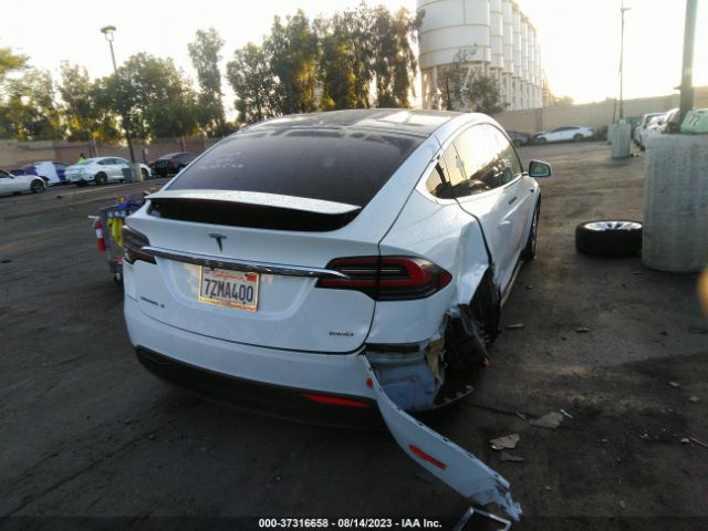 5YJXCBE24JF115912 Tesla Model X 75d/100d/p100d