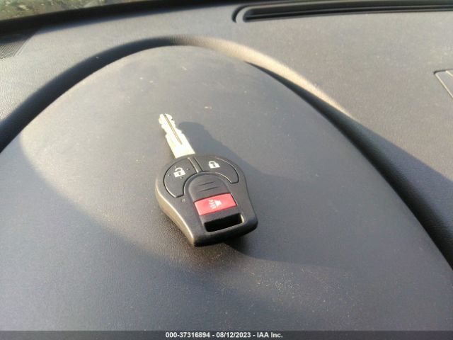 JN8AS5MT0FW154038 Nissan Rogue Select S