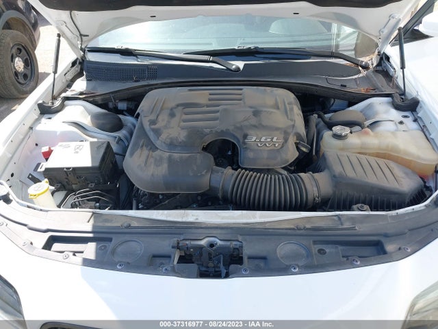 2C3CCABG8MH520313 Chrysler 300 300s