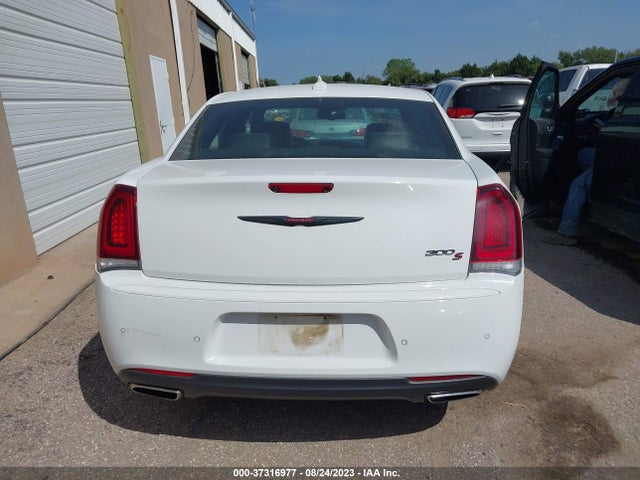 2C3CCABG8MH520313 Chrysler 300 300s