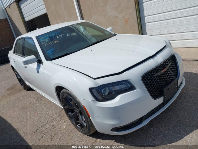 2C3CCABG8MH520313 Chrysler 300 300s