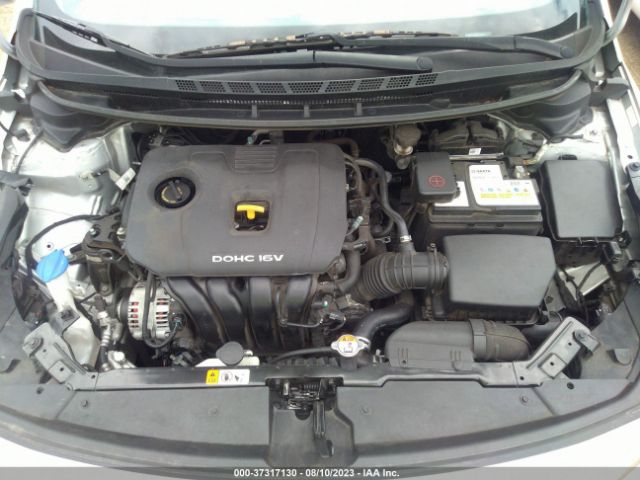 3KPFL4A79JE240693 KIA FORTE LX