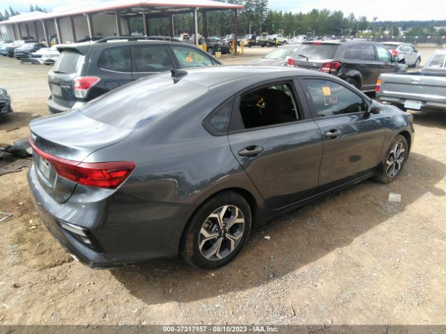 3KPF24AD3ME286162 KIA Forte Lxs