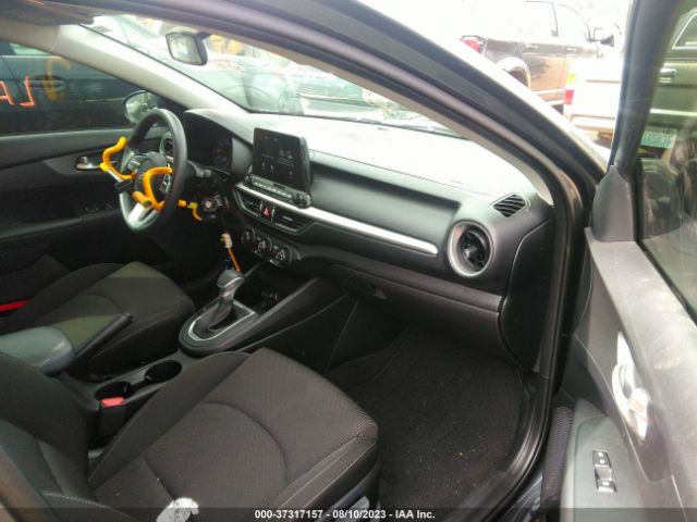 3KPF24AD3ME286162 KIA Forte Lxs