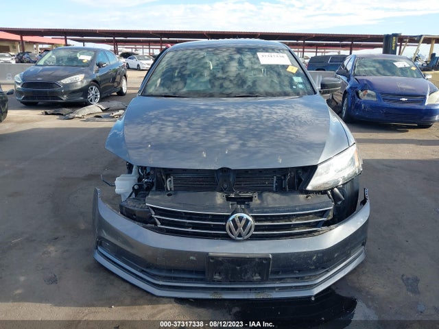 3VWD17AJ8GM285016 Volkswagen Jetta Sedan 1.8t Sport