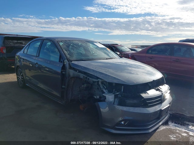 3VWD17AJ8GM285016 Volkswagen Jetta Sedan 1.8t Sport
