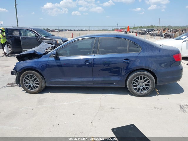 3VWD17AJ3EM416818 Volkswagen Jetta Sedan Se