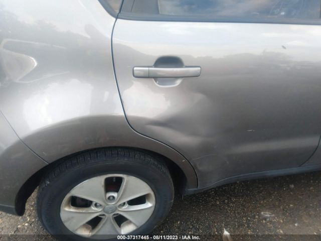 KNDJN2A24E7021482 KIA Soul Base