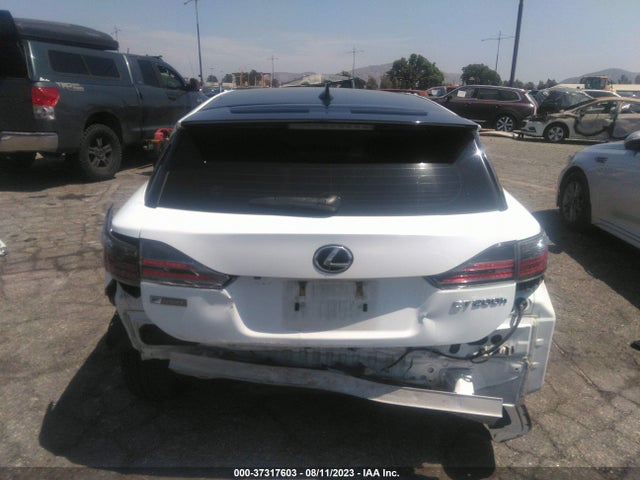 JTHKD5BH9F2233447 Lexus Ct 200h Hybrid