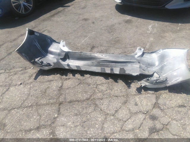 JTHKD5BH9F2233447 Lexus Ct 200h Hybrid