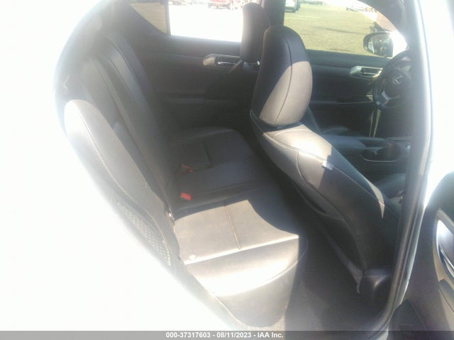 JTHKD5BH9F2233447 Lexus Ct 200h Hybrid