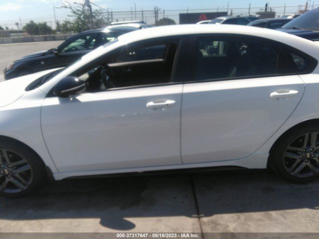 3KPF34AD1LE246092 KIA Forte Gt-line